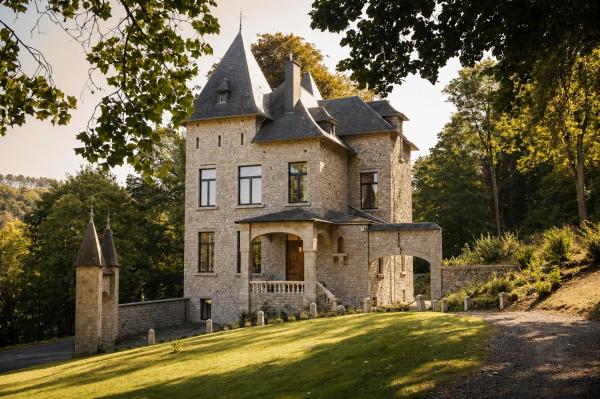 Chateau La Hastière - Dinant