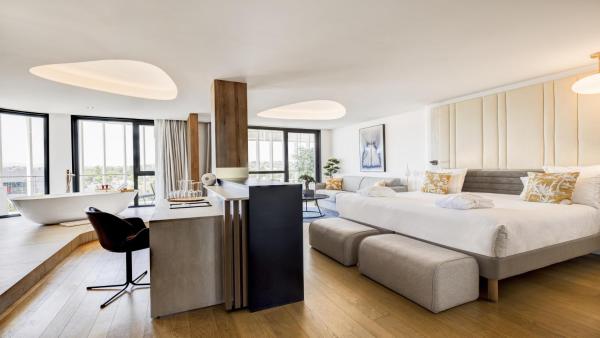 Golden Tulip Lyon Ouest Techlid Hotel & Spa - Limonest