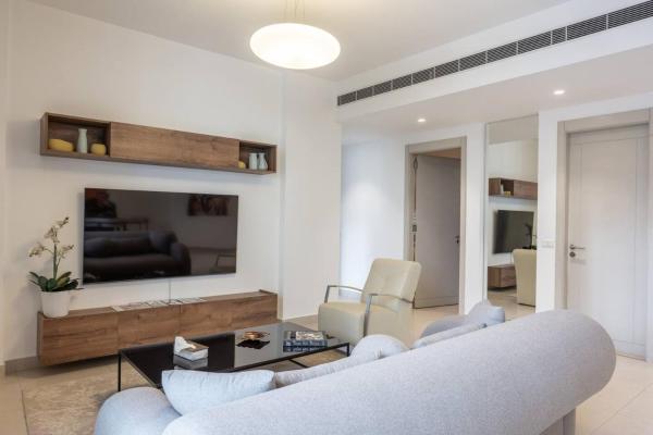 Lovely 2 Bed Home In Clemenceau - Beyrouth