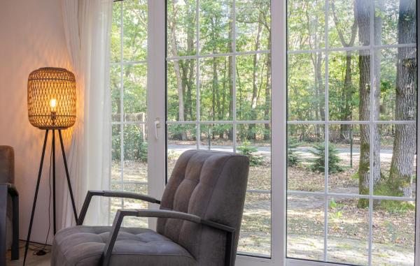 Charming Forest Chalet With Garden & Terrace In Gelderland - Zwolle