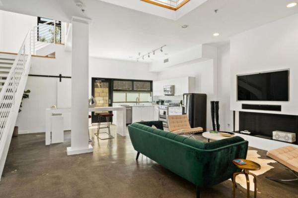 Modern Venice Loft With Rooftop City Views - Venice Beach, CA