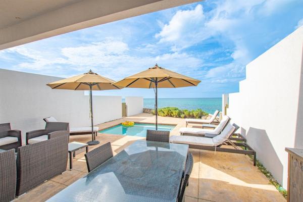 Oceanfront With Beach Access & Private Pool 3br - Nassau