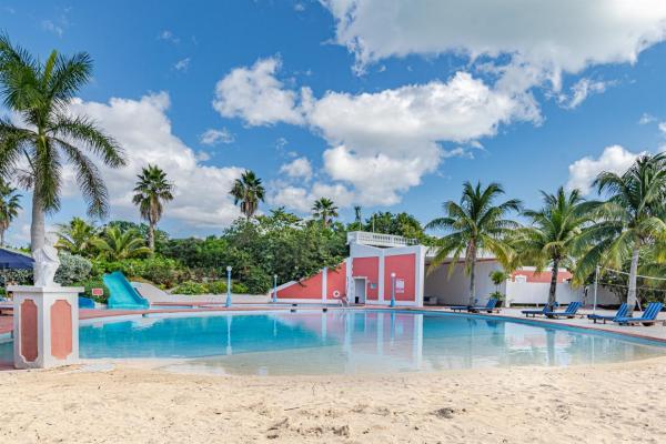  - Nassau