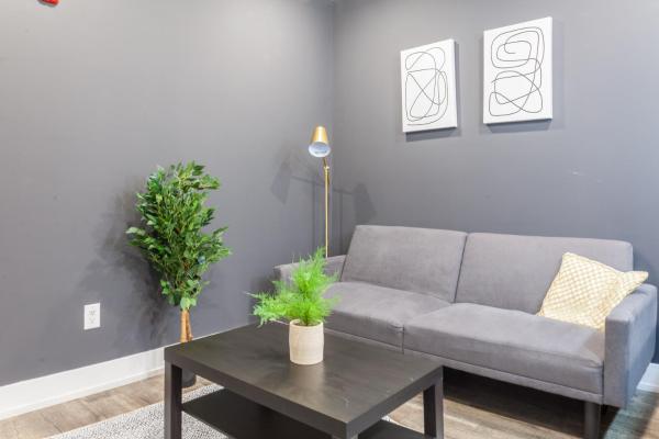 Spacious 3br3ba Near Temple Sleeps 6 Patio - Upper Darby
