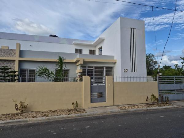 Lirios House - La Romana