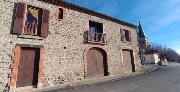 Maison De Village Gite - Issoire