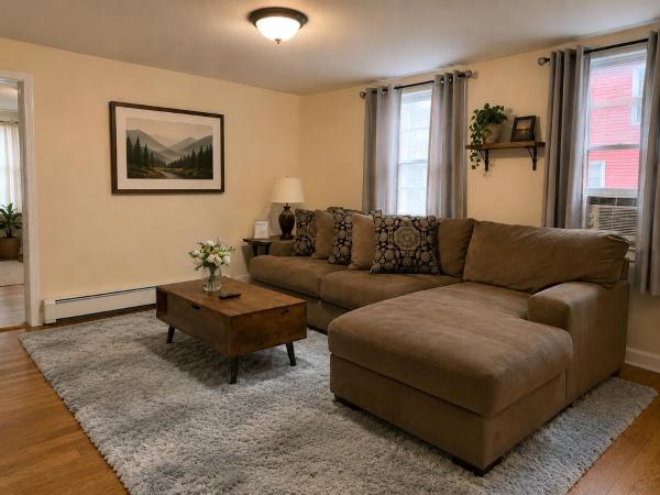 Boswell Retreat - 2 Bedroom Getaway With Arcade Game Room - Norwich, CT