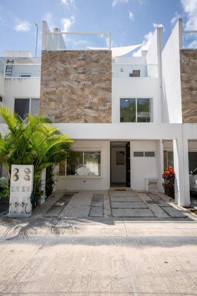 Modern 3br Retreat In Playa Del Carmen - Playa del Carmen