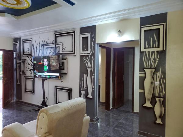 Spacieux 2 Chambres Salon Avec 2 Salles D'eau à Yopougon - Abidjan