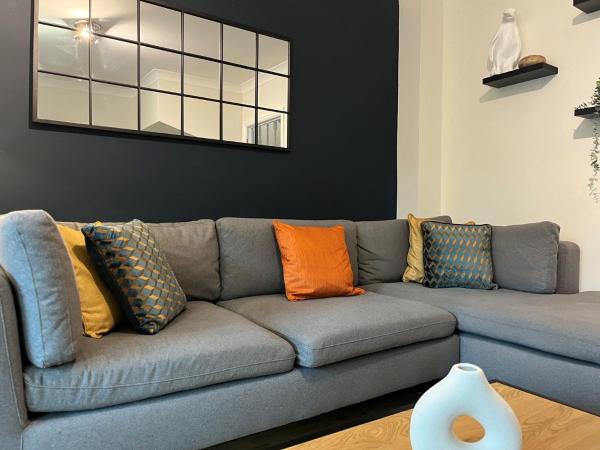 Stamford House - Short Stays With Private Parking - Stamford