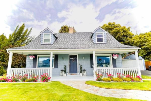 Farmhouse Minus The Farm - Wenatchee, WA