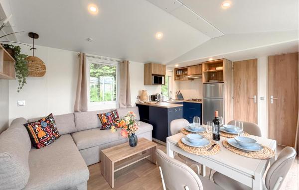 Gorgeous Home In Oude Pekela With Sauna - Groningen Provinz, Niederlande
