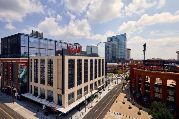 Foto 1: Live! by Loews - St. Louis