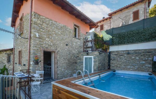 Pet Friendly Home In Loc Rontano - Castelnuovo di Garfagnana