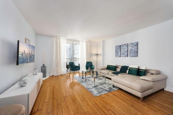 Luxury 1bd Apt In Downtown Brickell Free Parking - Coral Gables, FL