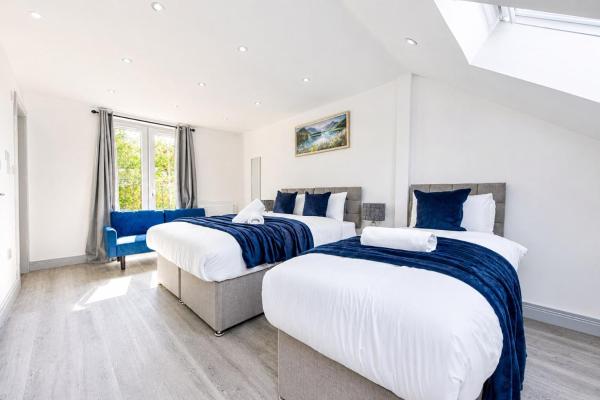Crystal Unit - 4br House With Garden And Free Parking - Croydon, UK