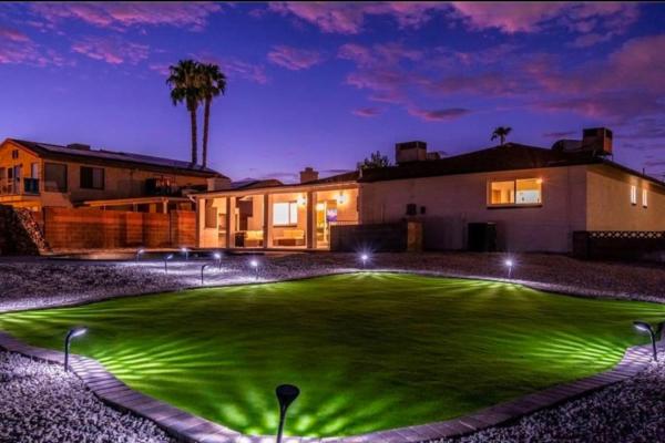 Lux 6br 3 Suites 3 Kitchen Pool Huge Backyard Games - Las Vegas, NV