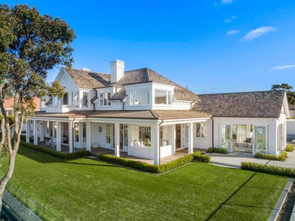 Hampton On View Luxury Clifftop In Campbells Bay - Auckland
