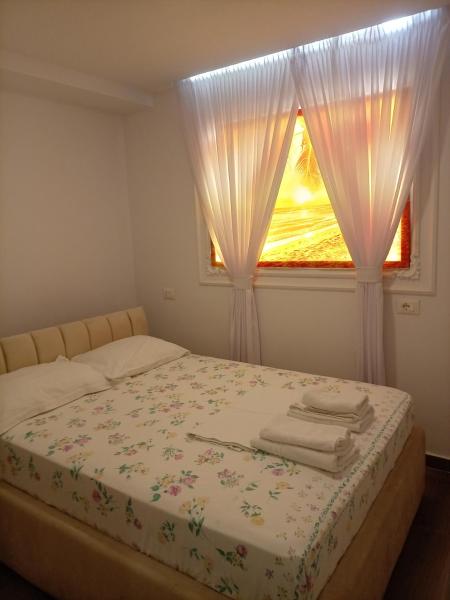 The Twins Nr25 - Durrës