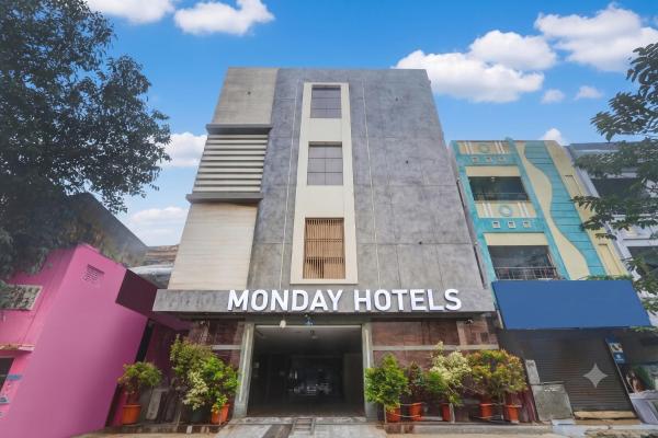 Fabhotel Vishnu Grand - Rajamahendravaram
