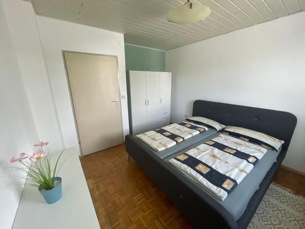 Haus Walter Mit Garten In Breitenbrunn Am Neusiedler See - Purbach am Neusiedler See