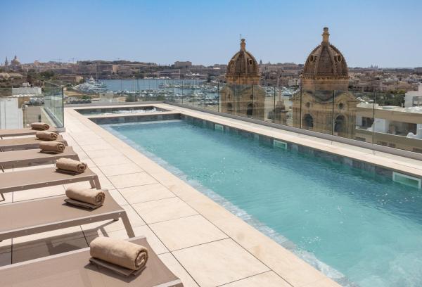 Boeme Sliema Creek - Valletta