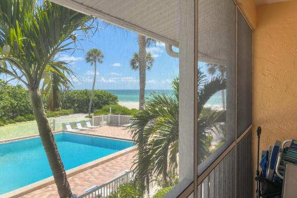 Vitamin Sea Open Tuesday! - Longboat Key, FL
