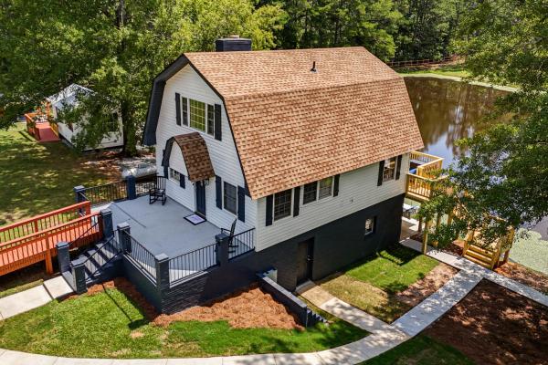Waterfront Retreat | Fishing, Hot Tub & Sauna - Harlem, GA