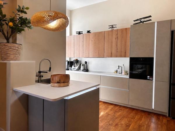 Private Apartment With Home Theater In Oberkassel - Düsseldorf