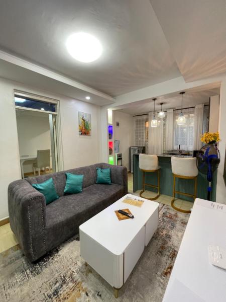Stay With Steve - Kisumu