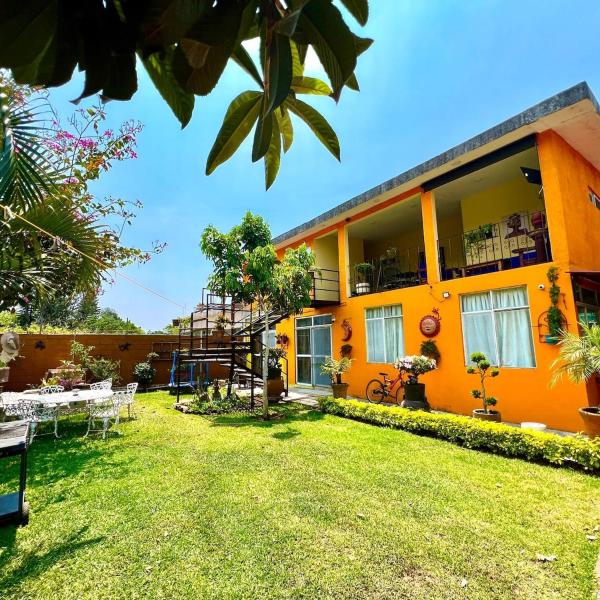 Entire House, 4 Bedrooms With Bathroom - Tepoztlán