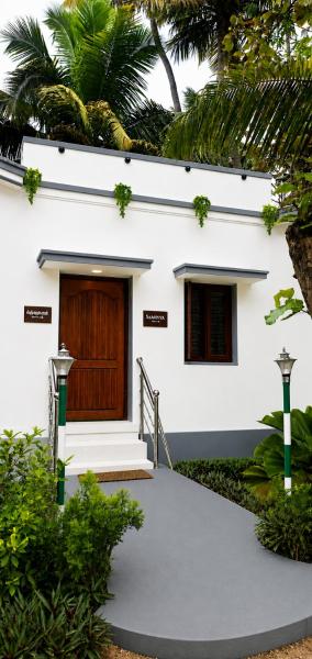 Superior Cottage - Courtallam