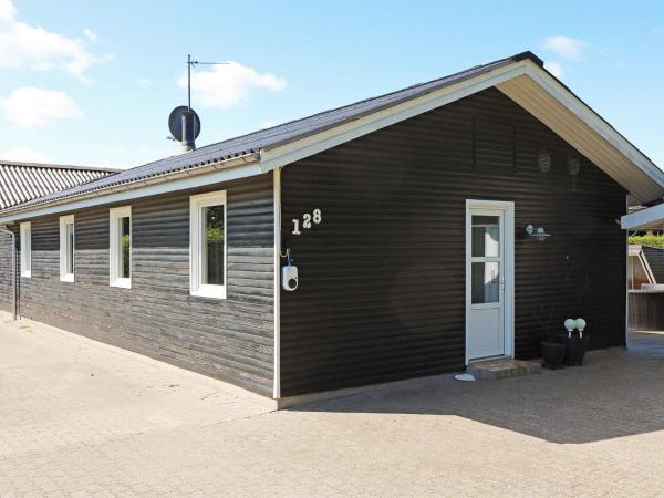4 Star Holiday Home In Hadsund - Denmark