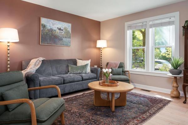 Astra Cottage Hot Tub 2br Near Downtown Tart Trail Grill - Traverse City, MI
