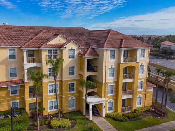 Spacious Vista Cay Condo Near Universal Studios - Orlando