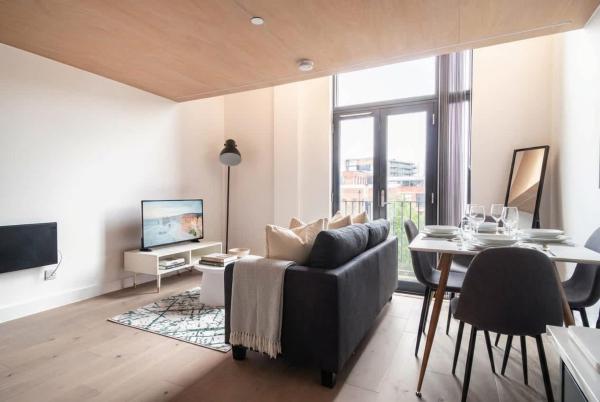 Lovely 2bed Manchester Apartment W Balcony - Old Trafford