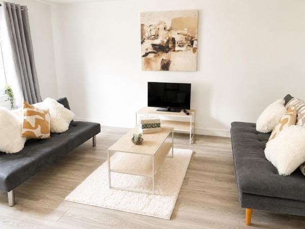 Cosy 2 Bdr Near Glasgow - Sleeps 6 - Free Parking - Paisley