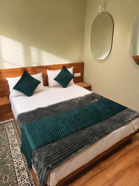 Cozy Studio Apartments - Hyderabad