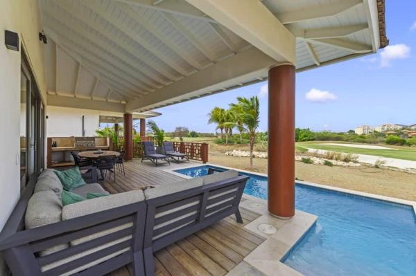 Villa Zaya - Blue Bay Private Pool & Golf View - Curaçao