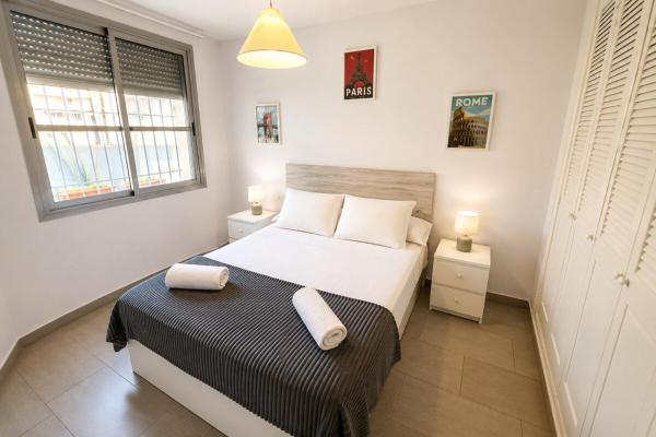 Nordic Sun Pool Retreat - Fuengirola