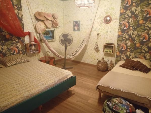 Case Créole Au Pieds Des Volcans, Cour, Jaccuzi - Gerzat