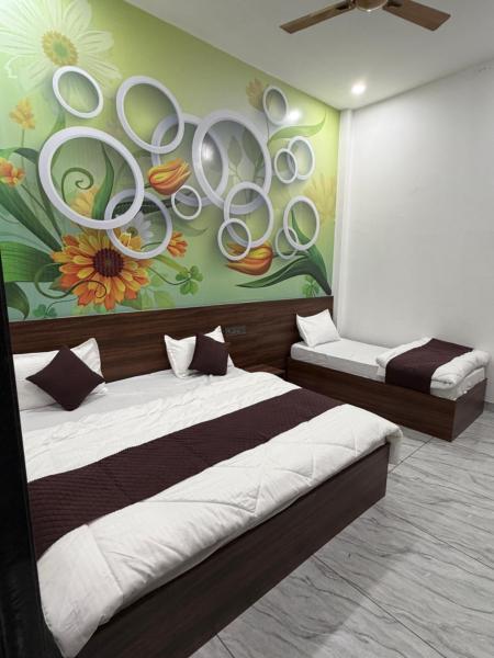 Hotel Radhe Radhe - Khatoo