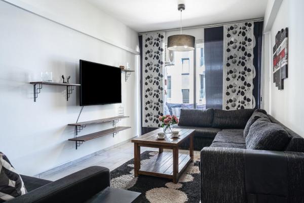 Modern 2-bedroom Apartment In Central Limassol - Limassol