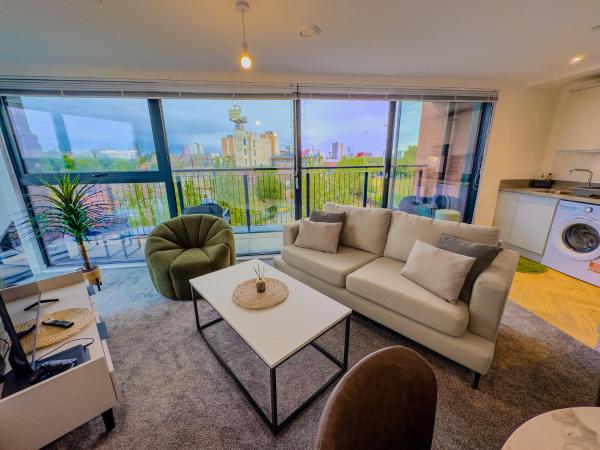 Cosy Salford Retreat - Balcony & Ps4 - Altrincham