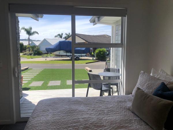 Mermaid Waterways - Whitianga