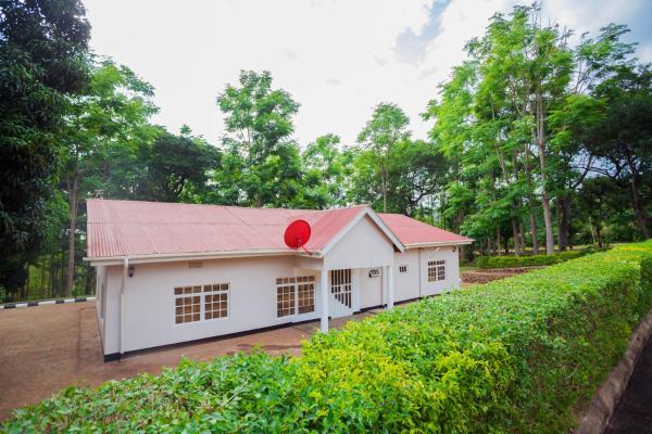 Akupu Homes-kilimanjaro View,10pax Breakfast - タンザニア