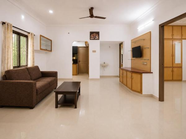 Premium 2 Bedroom Family Apartment With Kitchen, Full Furniture And Parking Facility - Tirupati