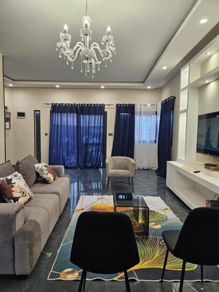 Villa Spacieuse à 10 Min De L'aéroport - Antananarivo