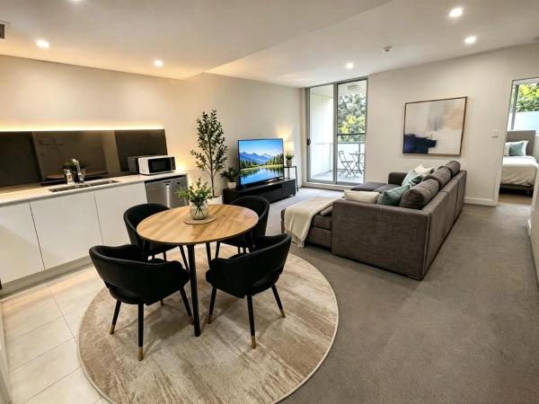 Epping Central 2br Apt, Near To Metro & Coles,free Parking - Accor Stadium
