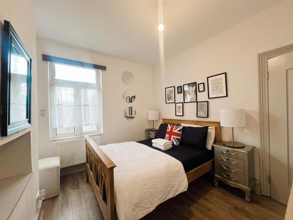 Surrey Quays House -15 Mins To Central London - London